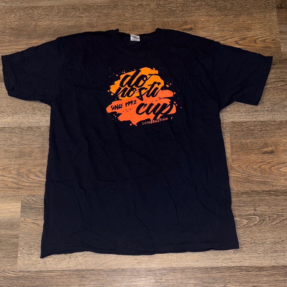 Fruit of the Loom T-Shirt with Orange Graphic size XL